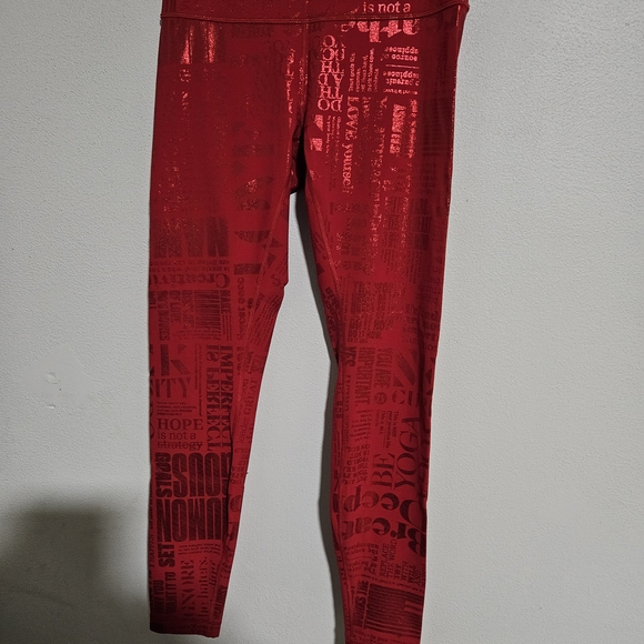 Lululemon Athletica Red Graphic Leggings - Picture 2 of 6